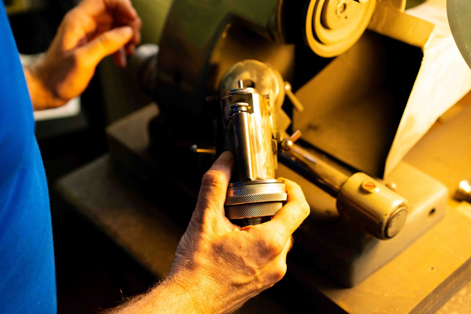 Hopbach Gravier- und Signiertechnik – Spezialist für Gravuren, Stempel, Prägewerkzeuge und individuelle Kennzeichnungstechnik aus Solingen.